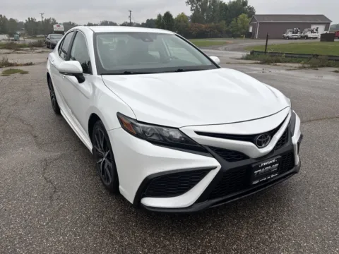 White 2023 Toyota Camry SE for sale in Wayland, MI