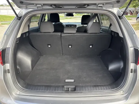 More photos of 2020 Kia Sportage LX at Twins Chrysler Dodge Jeep Ram, MI