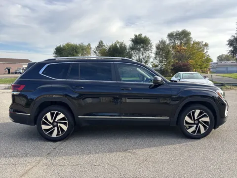 Photos of 2024 Volkswagen Atlas 2.0T SEL for sale in Wayland, MI at Twins Chrysler Dodge Jeep Ram