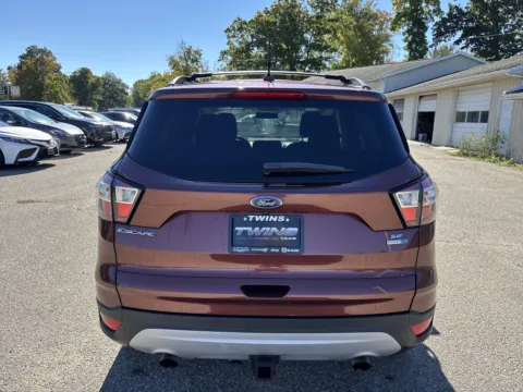 More photos of 2018 Ford Escape SE at Twins Chrysler Dodge Jeep Ram, MI