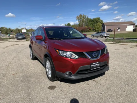 Red 2019 Nissan Rogue Sport SV for sale in Wayland, MI