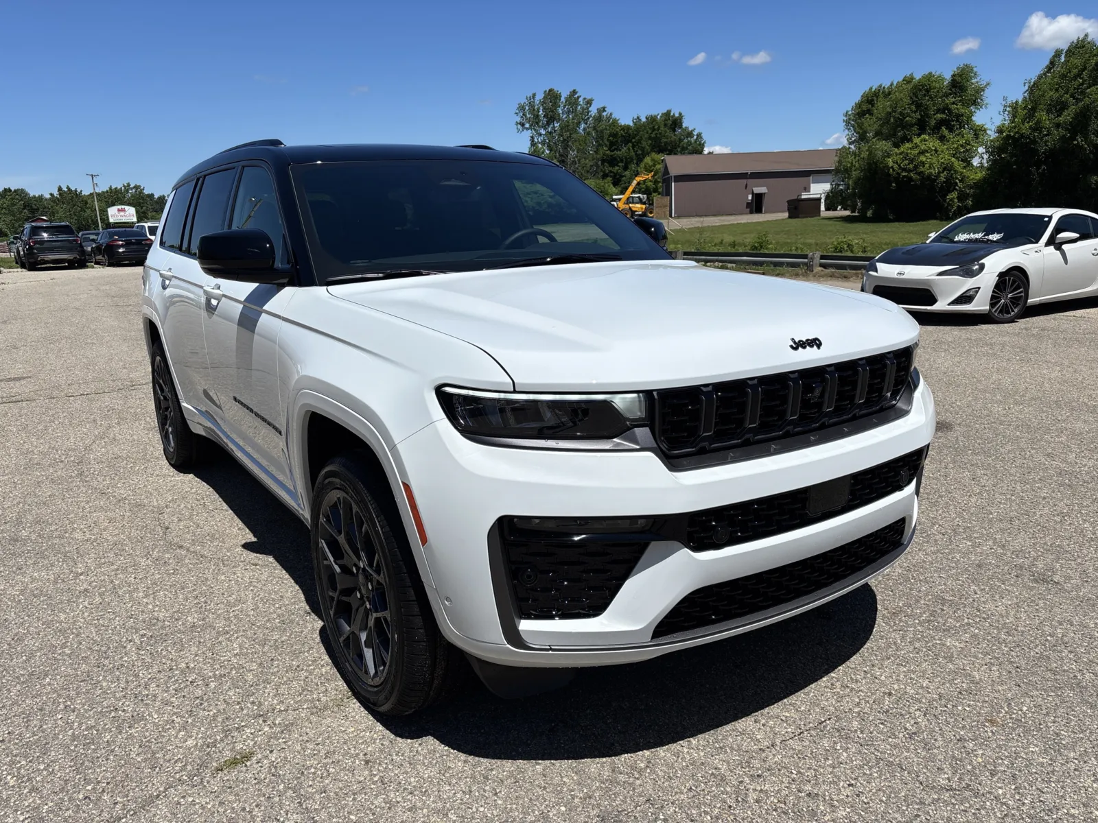 White 2026 Jeep Grand Cherokee L Summit for sale in Wayland, MI