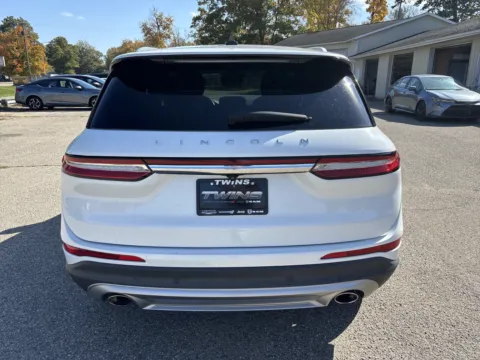 More photos of 2020 Lincoln Corsair Standard at Twins Chrysler Dodge Jeep Ram, MI