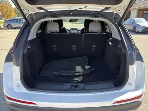 More photos of 2020 Lincoln Corsair Standard at Twins Chrysler Dodge Jeep Ram, MI