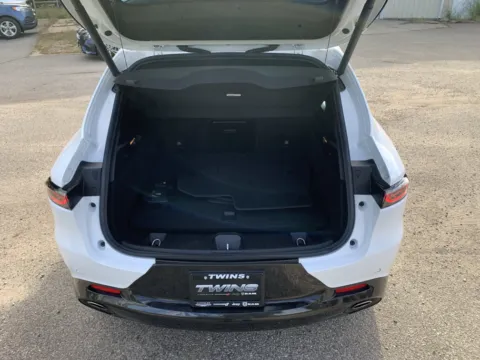 More photos of 2024 Alfa Romeo Tonale Veloce at Twins Chrysler Dodge Jeep Ram, MI