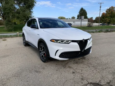 White 2024 Alfa Romeo Tonale Veloce for sale in Wayland, MI