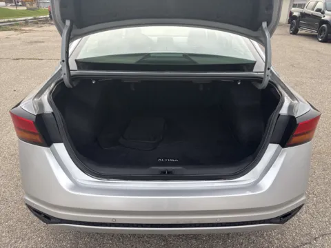 More photos of 2023 Nissan Altima 2.5 SV at Twins Chrysler Dodge Jeep Ram, MI