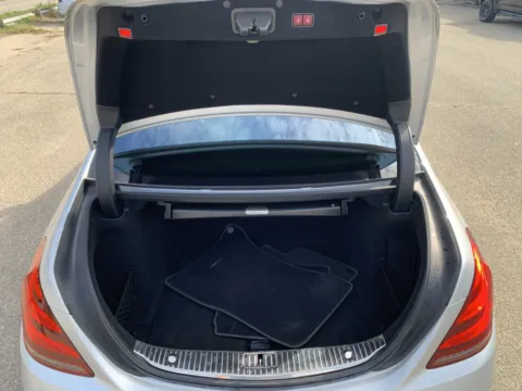 More photos of 2018 Mercedes-Benz S-Class S 560 at Twins Chrysler Dodge Jeep Ram, MI