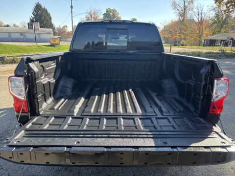 More photos of 2018 Nissan Titan SV at Twins Chrysler Dodge Jeep Ram, MI