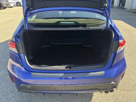 More photos of 2021 Toyota Corolla SE at Twins Chrysler Dodge Jeep Ram, MI