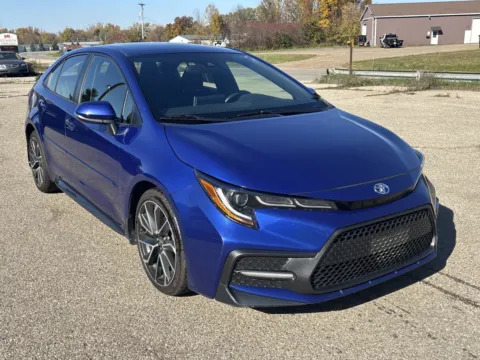 Blue 2021 Toyota Corolla SE for sale in Wayland, MI