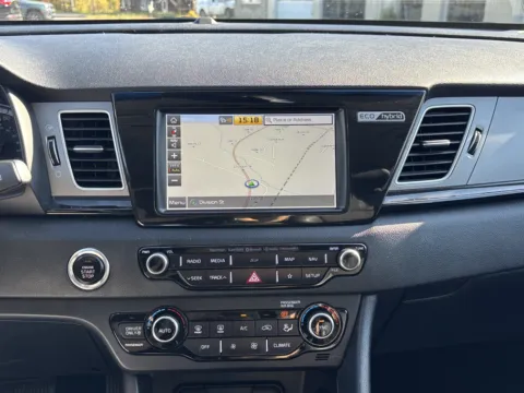 More photos of 2019 Kia Niro S Touring at Twins Chrysler Dodge Jeep Ram, MI