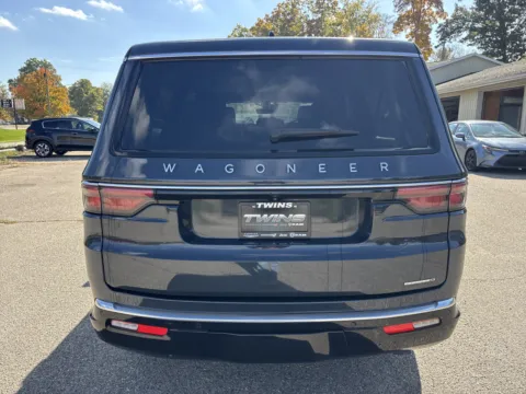 More photos of 2024 Jeep Wagoneer L Series II at Twins Chrysler Dodge Jeep Ram, MI