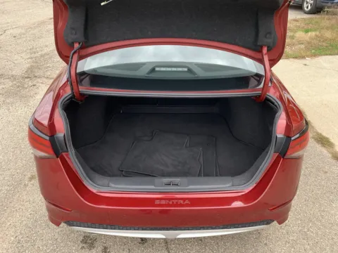 More photos of 2023 Nissan Sentra SR at Twins Chrysler Dodge Jeep Ram, MI
