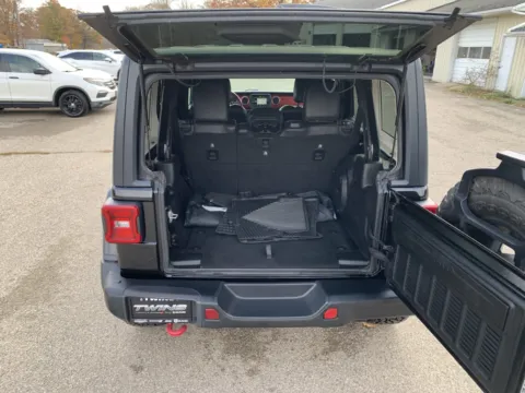 More photos of 2018 Jeep Wrangler Unlimited Rubicon at Twins Chrysler Dodge Jeep Ram, MI