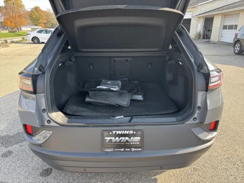 More photos of 2023 Volkswagen ID.4 Pro S at Twins Chrysler Dodge Jeep Ram, MI
