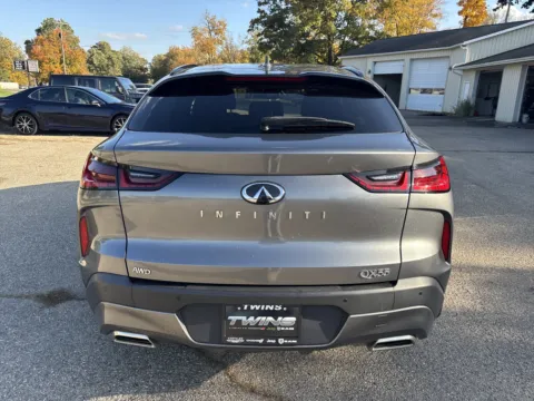 More photos of 2023 INFINITI QX55 ESSENTIAL at Twins Chrysler Dodge Jeep Ram, MI