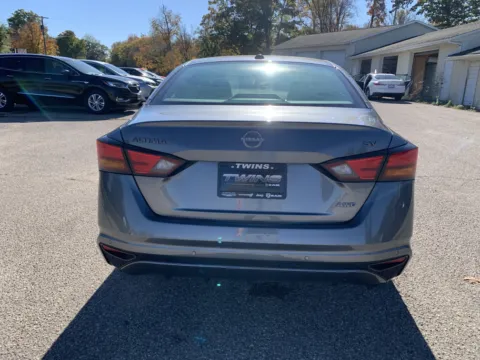 More photos of 2024 Nissan Altima 2.5 SV at Twins Chrysler Dodge Jeep Ram, MI