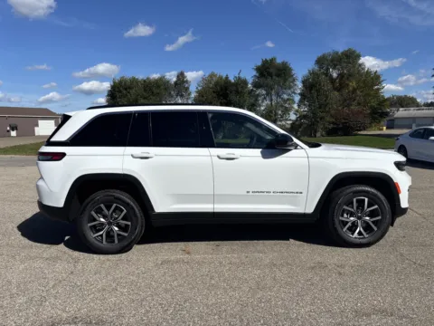 Photos of 2027 Jeep Grand Cherokee Laredo for sale in Wayland, MI at Twins Chrysler Dodge Jeep Ram