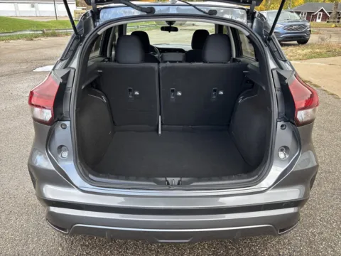 More photos of 2022 Nissan Kicks S at Twins Chrysler Dodge Jeep Ram, MI