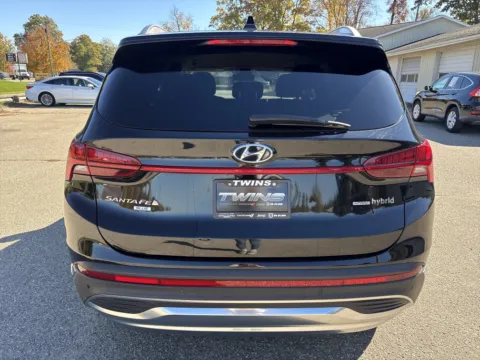 More photos of 2023 Hyundai Santa Fe Hybrid Blue at Twins Chrysler Dodge Jeep Ram, MI