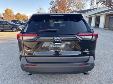 More photos of 2022 Toyota RAV4 Hybrid LE at Twins Chrysler Dodge Jeep Ram, MI