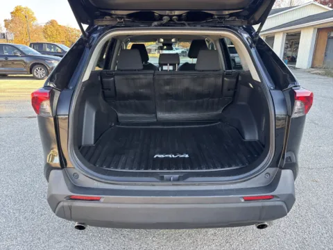 More photos of 2022 Toyota RAV4 Hybrid LE at Twins Chrysler Dodge Jeep Ram, MI