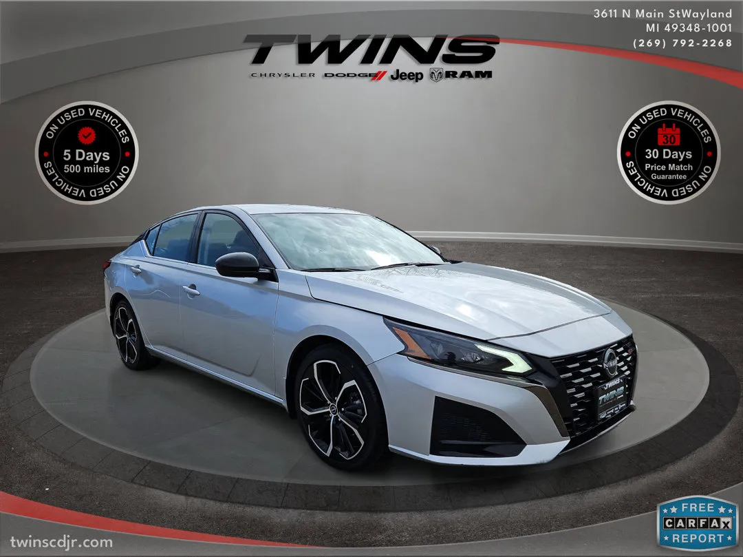 Silver 2023 Nissan Altima 2.5 SR for sale in Wayland, MI
