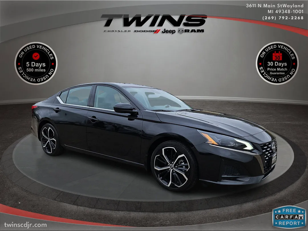 Black 2024 Nissan Altima 2.5 SR for sale in Wayland, MI