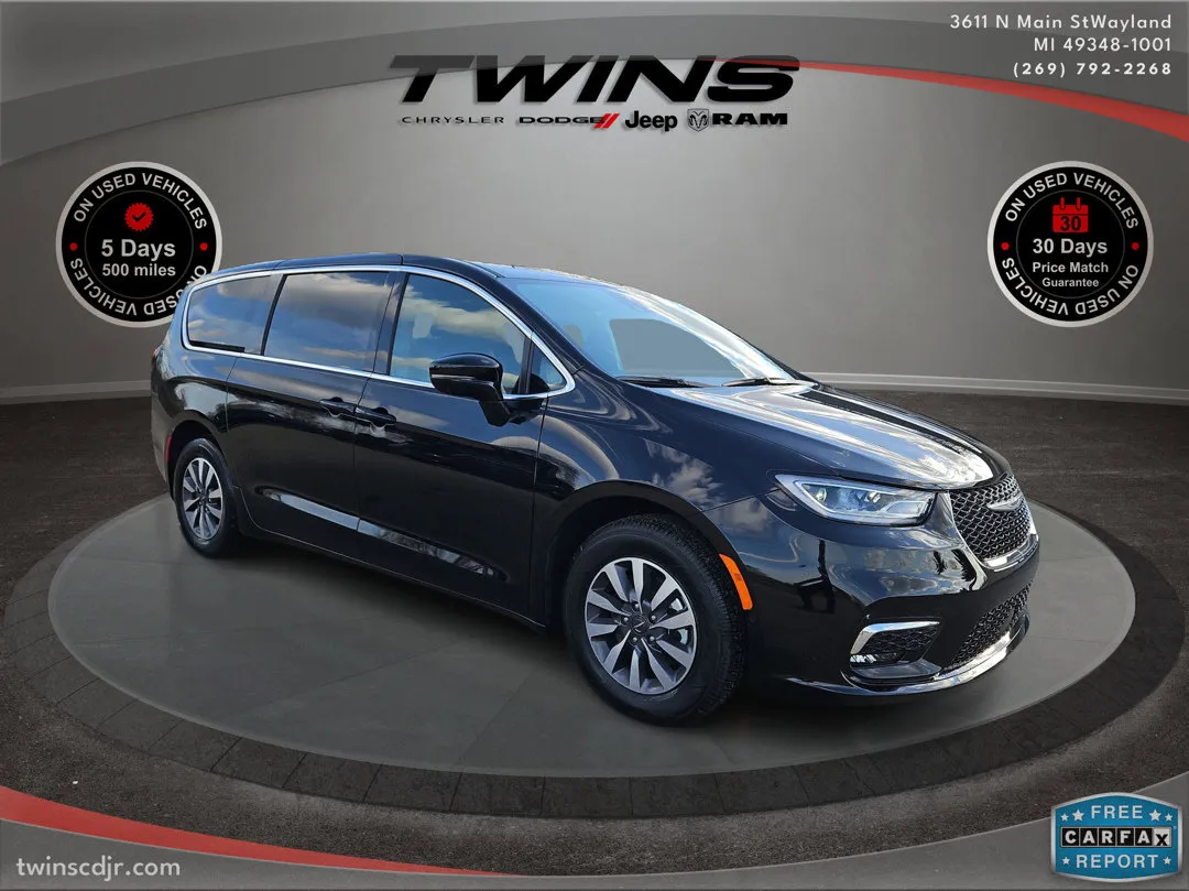 Black 2025 Chrysler Pacifica Hybrid Premium S Appearance Pkg for sale in Wayland, MI