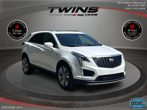 Black 2024 Cadillac XT5 AWD Premium Luxury for sale in Wayland, MI