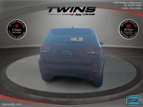 More photos of 2021 Jeep Grand Cherokee 80th Anniversary at Twins Chrysler Dodge Jeep Ram, MI