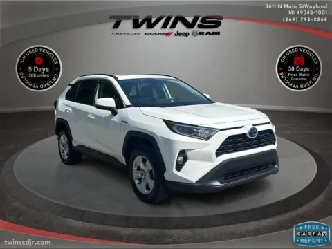 White 2020 Toyota RAV4 Hybrid XLE for sale in Wayland, MI