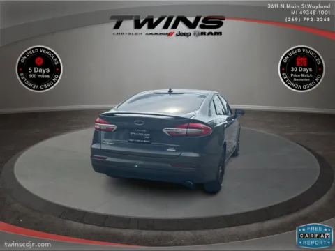 More photos of 2020 Ford Fusion SE at Twins Chrysler Dodge Jeep Ram, MI