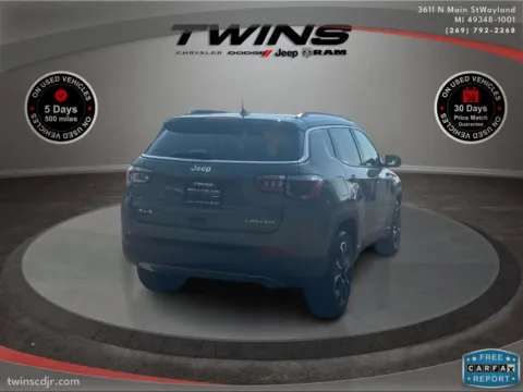 More photos of 2022 Jeep Compass Limited at Twins Chrysler Dodge Jeep Ram, MI