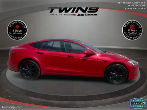 Red 2022 Tesla Model S Plaid for sale in Wayland, MI