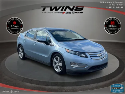 Silver 2015 Chevrolet Volt STD for sale in Wayland, MI