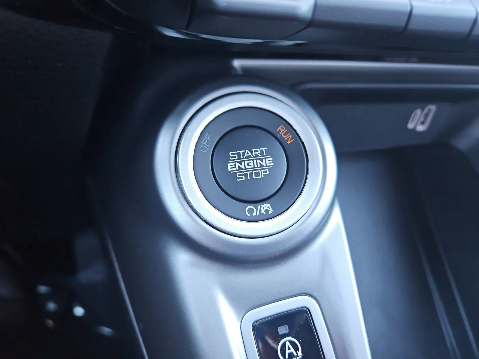 2025 Dodge Hornet GT - Photo 48
