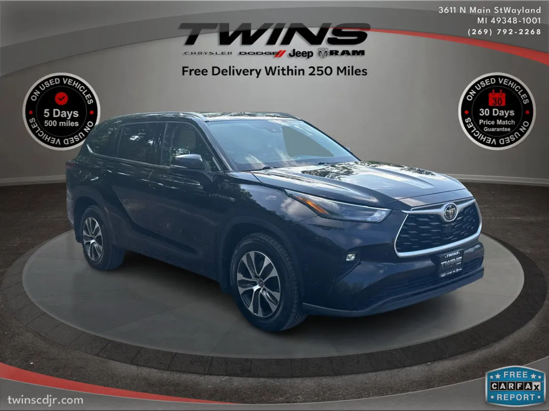 2022 Toyota Highlander XLE for sale in Wayland, MI