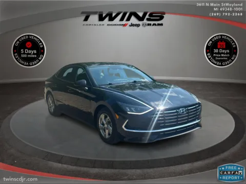 Black 2020 Hyundai Sonata SE for sale in Wayland, MI
