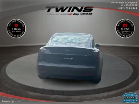 More photos of 2019 Tesla Model 3 Standard Range at Twins Chrysler Dodge Jeep Ram, MI