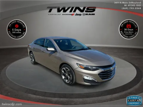 Gray 2022 Chevrolet Malibu LT for sale in Wayland, MI