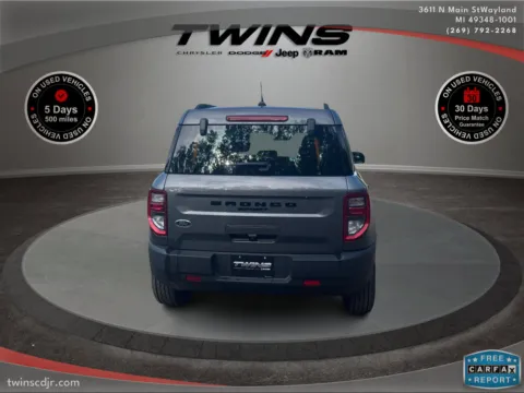 More photos of 2021 Ford Bronco Sport at Twins Chrysler Dodge Jeep Ram, MI