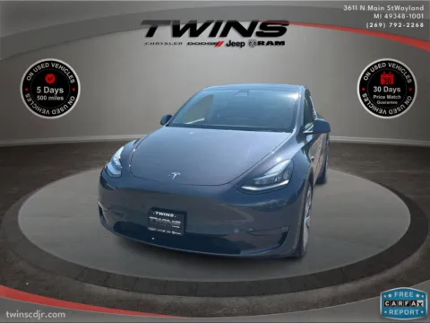More photos of 2022 Tesla Model Y Long Range at Twins Chrysler Dodge Jeep Ram, MI