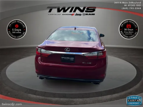More photos of 2018 Lexus ES 350 at Twins Chrysler Dodge Jeep Ram, MI