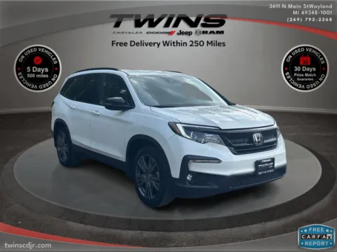 White 2022 Honda Pilot Sport for sale in Wayland, MI