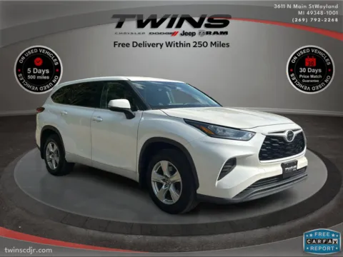 White 2020 Toyota Highlander L for sale in Wayland, MI