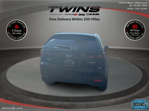 More photos of 2024 Mazda CX-90 3.3 Turbo Select at Twins Chrysler Dodge Jeep Ram, MI