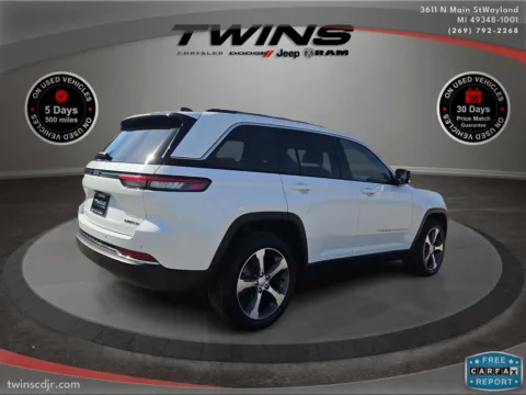 Another view of 2023 Jeep Grand Cherokee Limited for sale in Wayland, MI at Twins Chrysler Dodge Jeep Ram