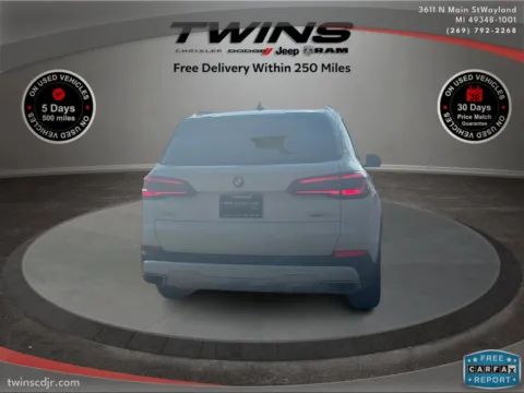 More photos of 2021 BMW X5 xDrive40i at Twins Chrysler Dodge Jeep Ram, MI